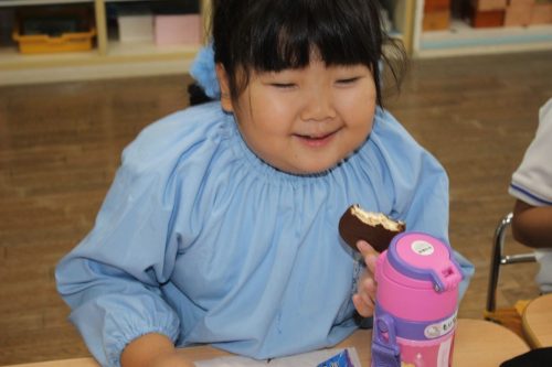 10月27日 誕生会おやつ