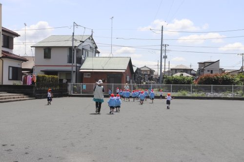 5.7 外遊び（少・ひよこ）